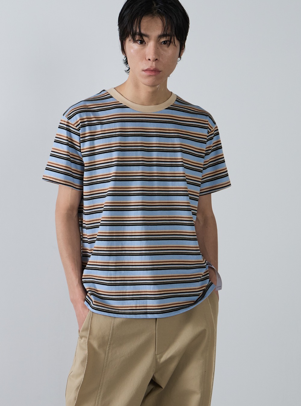 멀티 컬러 스트라이프 컴포즈 티셔츠Multi-color stripe compose T-shirt